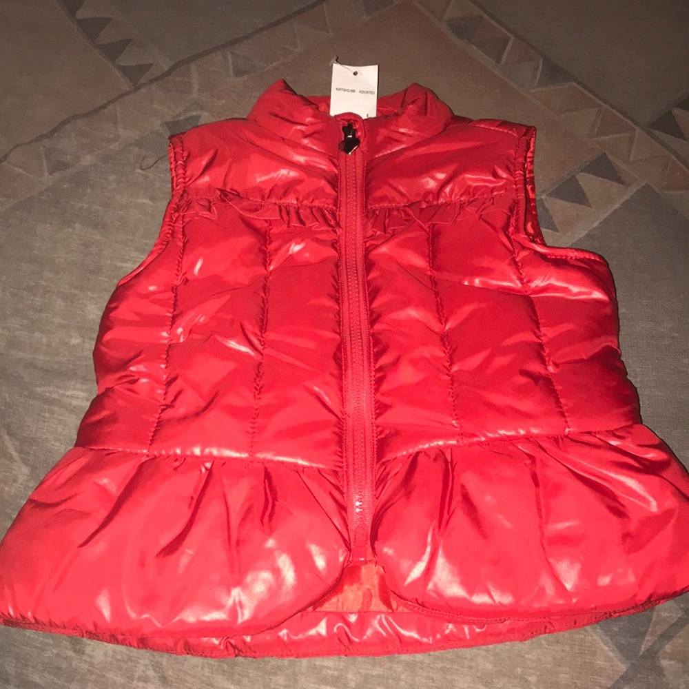 Shiny red￼ puffer vest (2T)